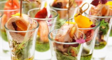 Exquisite Appetizers & French Style Dessert